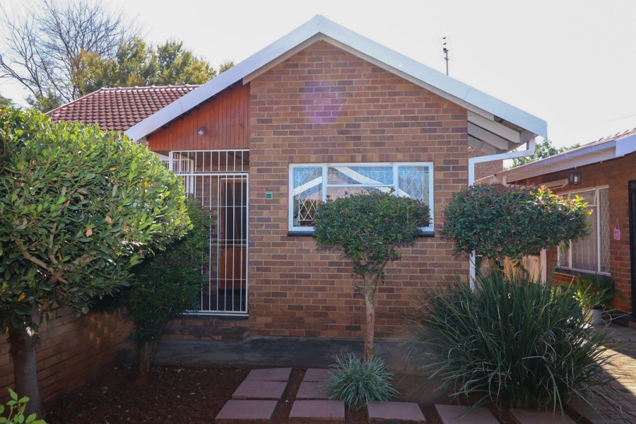 1 Bedroom Property for Sale in Flamwood North West